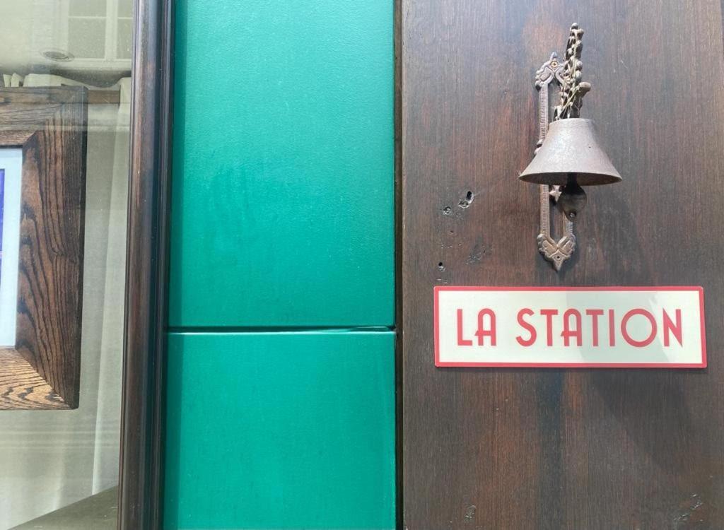 La Station Villa Domfront  Buitenkant foto